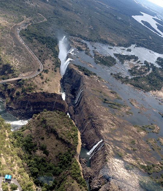 Zimbabwe falls never dry up on Zimbabwe side